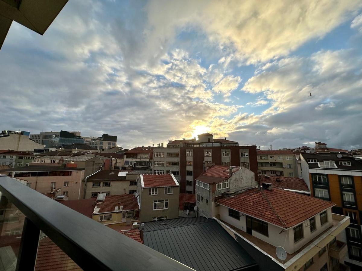 Sisli Modern Residence, 2 Bedroom Apartments, 250M Metro Station Стамбул Екстер'єр фото